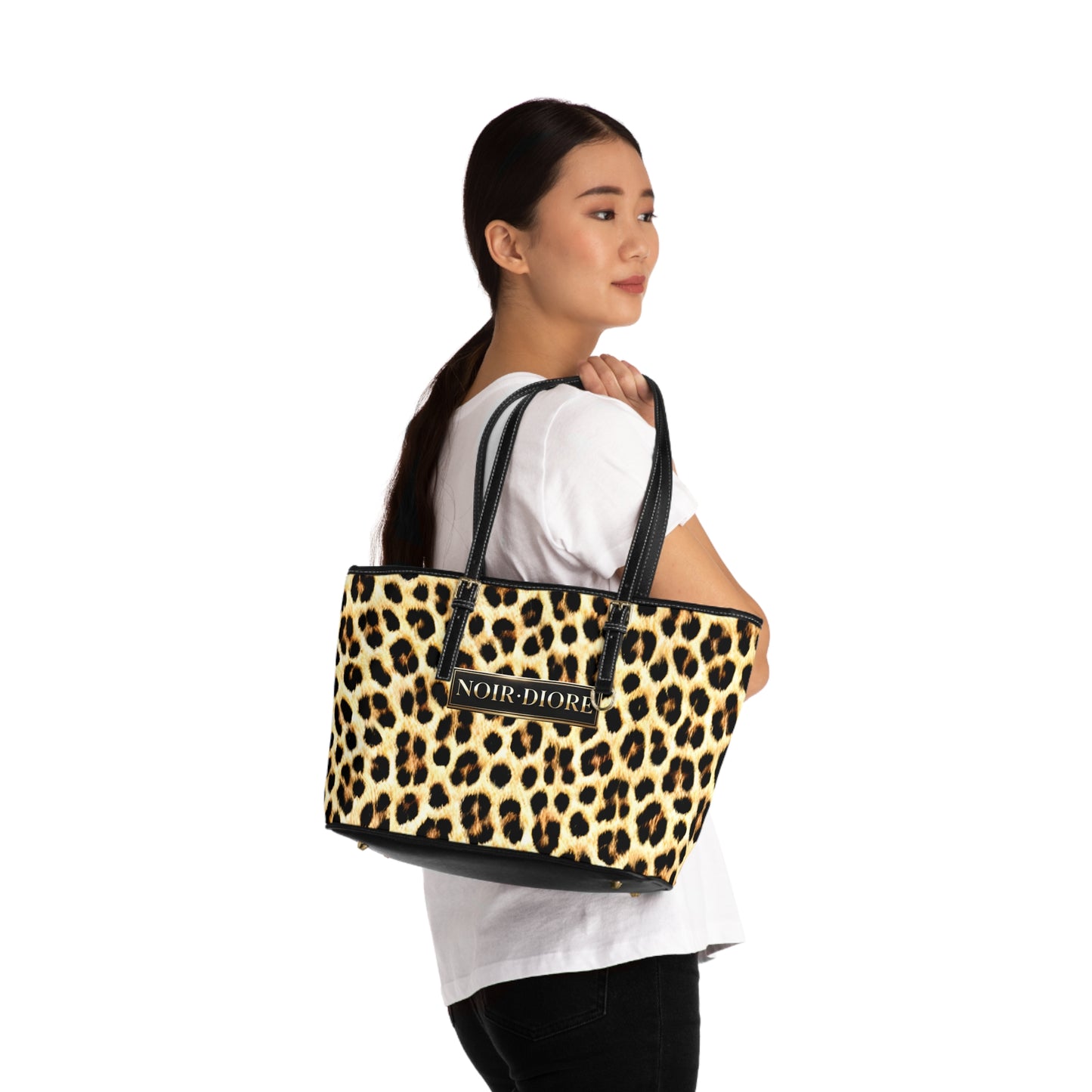 Noir Diore - Le Prowler Shoulder Bag